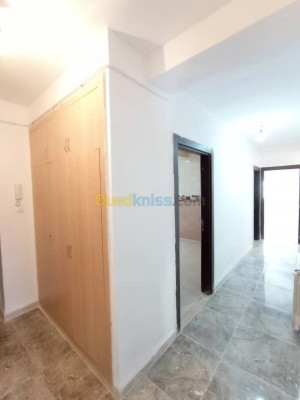 appartement-location-f5-alger-bordj-el-bahri-algerie