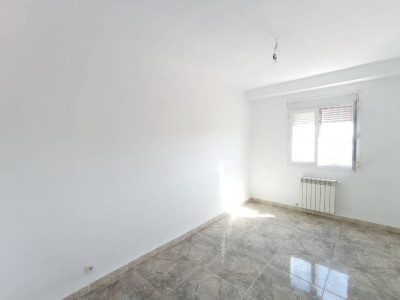 Location Appartement F5 Alger Bordj el bahri