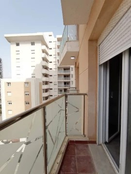 بيع شقة 4 غرف الجزائر المحمدية