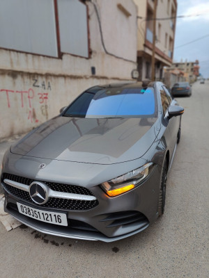 voitures-mercedes-classe-a-2021-180-nuit-bordj-el-kiffan-alger-algerie