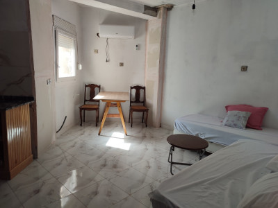 appartement-location-vacances-f3-tizi-ouzou-tigzirt-algerie