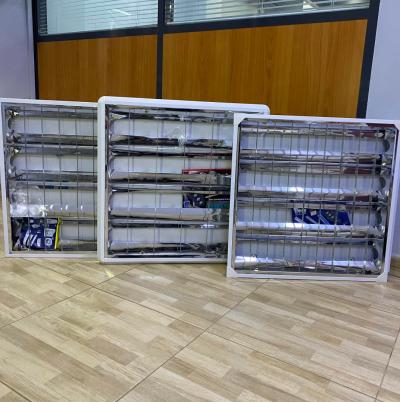   En vente  Plafonnier Maxinord   Apparent & Encastré Carré .