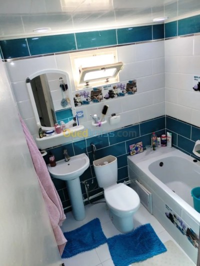 Sell Apartment F3 Biskra Biskra