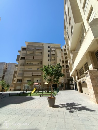 Sell Apartment F5 Alger Ouled fayet