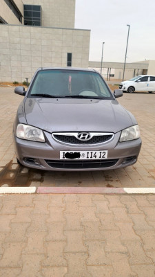 voitures-hyundai-accent-2014-gls-el-ogla-tebessa-algerie