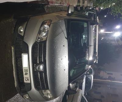 voitures-dacia-sandero-2014-stepway-draa-ben-khedda-tizi-ouzou-algerie