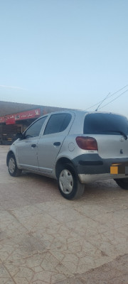 voitures-toyota-yaris-2006-laghouat-algerie