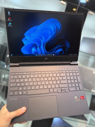 Hp Victus Gaming - Ryzen 7 7735HS - 16Go - 512Go - Radeon 6550M