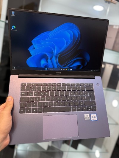 Huawei MateBook D15 - i3 10110U - 8Go - 256Go - Intel UHD Graphics