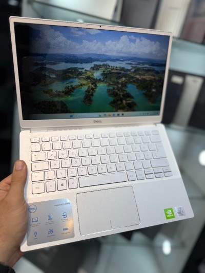 Dell Inspiron 13" i7 10510U - 8Go - 512Go - MX250 2Go