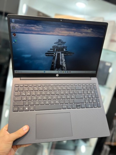 HP Laptop 250 G10 FHD - Ryzen 5 7530U - 16Go - 512Go - AMD Radeon Graphics 