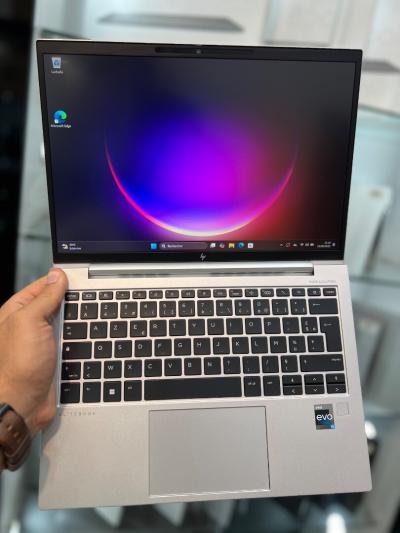 HP EliteBook 830 G10 FHD - i5 1345U - 16Go - 256Go - Intel Iris Xe Graphics 