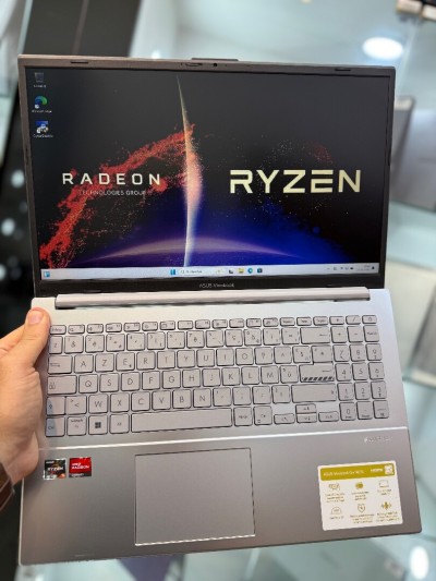 Asus VivoBook 15 Go FHD - Ryzen 5 7520U - 16Go - 512Go - Radeon 610M Graphics