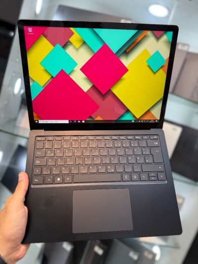 Microsoft Surface Laptop 5 13.5" Tactile - i7 1255U - 16Go - 256Go - Intel Iris Xe