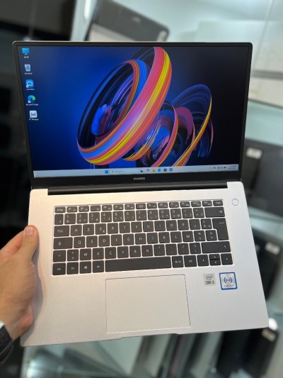Huawei MateBook D15 - i5 10210U - 8Go - 256Go - Intel UHD Graphics
