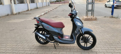 motos-et-scooters-sym-sympathique-s-2024-kolea-tipaza-algerie