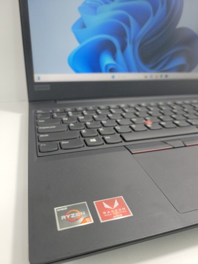 Thinkpad E595 RYZEN 5-3500U |16gb Ram |Disque 256 Gb ssd Nvme |Ecran 15,6" FHD.