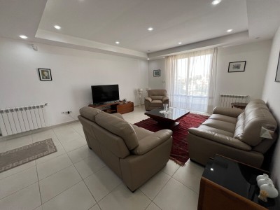 Rent Apartment F4 Alger Hydra
