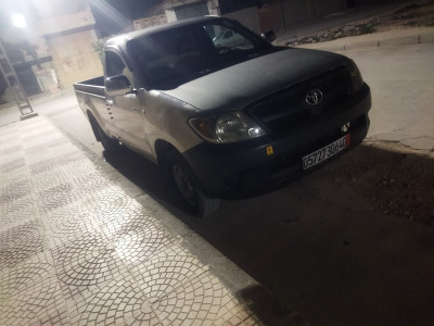 utilitaire-toyota-hilux-2006-khenchela-algerie