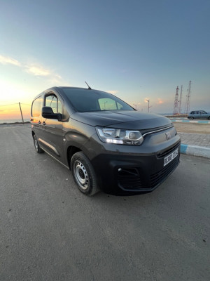 voitures-fiat-doblo-2023-italien-gouraya-tipaza-algerie