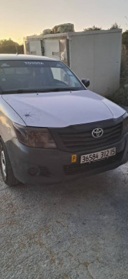 utilitaire-toyota-hilux-2012-legend-7-freha-tizi-ouzou-algerie