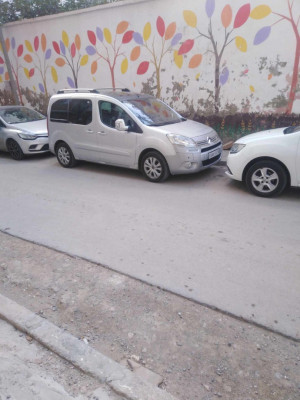 break-familiale-citroen-berlingo-multispace-2012-oran-algerie