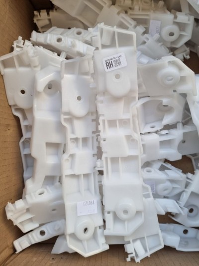 Support pare choc avant d'origine Stepway