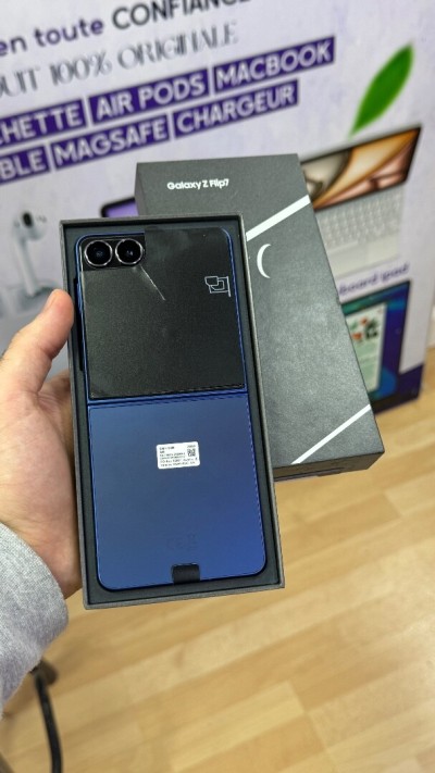 Samsung Galaxy Z flip 7 256GB