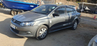 voitures-volkswagen-polo-sedan-2014-ksar-boukhari-medea-algerie