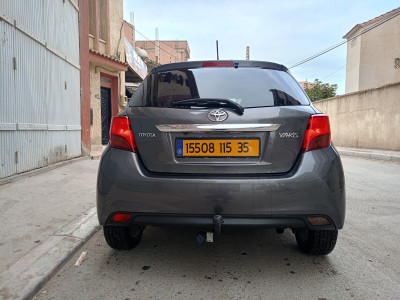 voitures-toyota-yaris-2015-hammedi-boumerdes-algerie