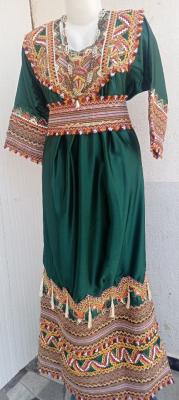 robes-robe-kabyle-bouzeguene-tizi-ouzou-algerie