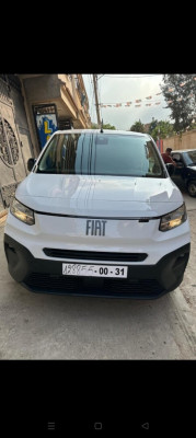 voitures-fiat-doblo-2024-nv-baraki-alger-algerie