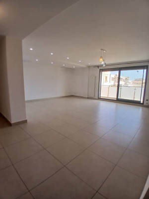 appartement-location-f4-alger-hydra-algerie