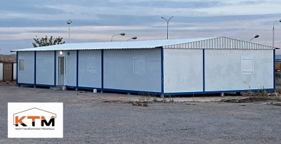 Cabine saharienne ktm / chalet / bungalow  /kiosque