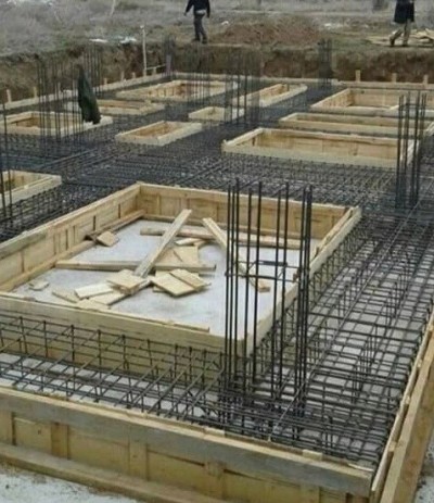 construction-works-equipe-coffrage-ferraillage-rapide-baraki-alger-algeria
