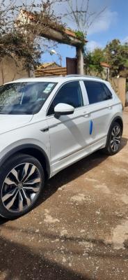 tout-terrain-suv-volkswagen-tiguan-2017-r-line-staoueli-alger-algerie