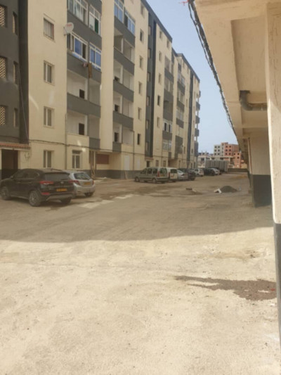 appartement-vente-f3-tizi-ouzou-azeffoun-algerie