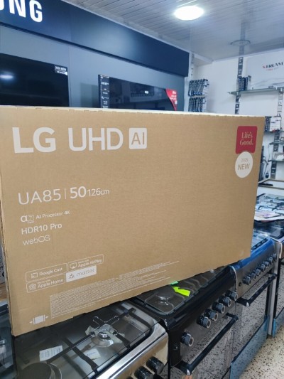 Télévision LG 50"  Smart TV LG UHD AI UA85 4K UHD  New 2025 50UA85006LA