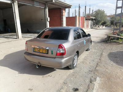 voitures-hyundai-accent-2012-gls-maaouia-setif-algerie