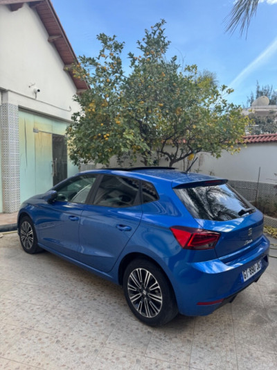 voitures-seat-ibiza-2023-automatique-alger-centre-algerie