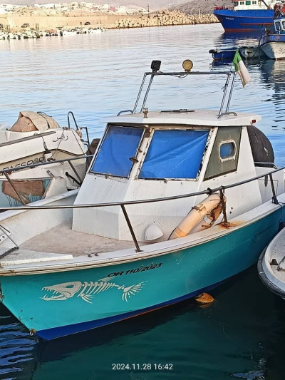 bateaux-rigide-bataux-ocqueteau-615-oran-algerie