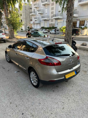 moyenne-berline-renault-megane-3-2009-privilege-el-khroub-constantine-algerie