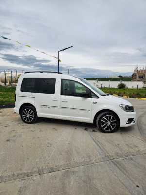 break-familiale-volkswagen-caddy-2019-edition-35-el-harrouch-skikda-algerie