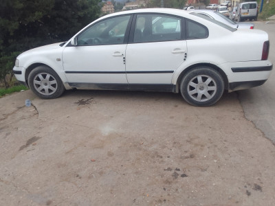 voitures-volkswagen-passat-1998-maatka-tizi-ouzou-algerie