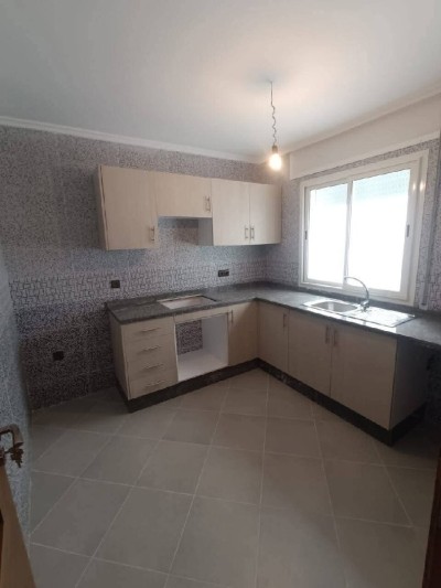 Sell Apartment F4 Alger Bordj el kiffan