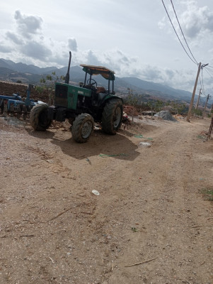 tracteurs-جرار-بلاروس-2012-meurad-tipaza-algerie