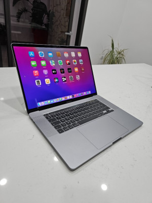 Macbook Pro i7 Touchbar 2019 16"P -2K- 