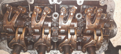 قطع-المحرك-culasse-clio-12-16v-anne-2004-برج-بوعريريج-الجزائر