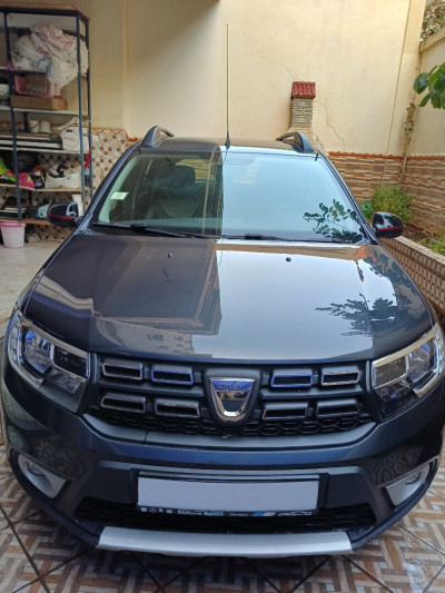 voitures-dacia-sandero-2022-stepway-cherchell-tipaza-algerie