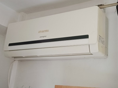 Installation climatiseur réparation climatiseur montage climatiseurs br